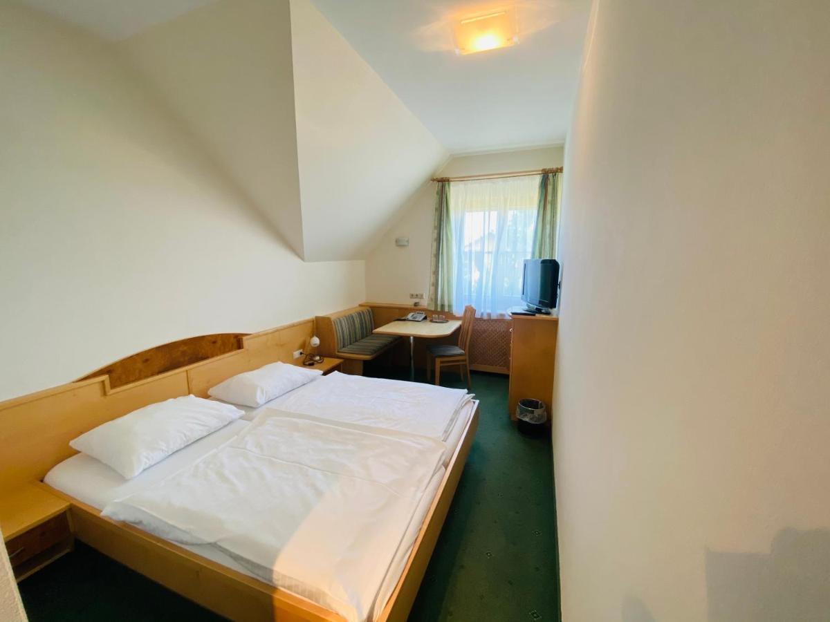 Hotel Stich Manhartsbrunn Eksteriør billede